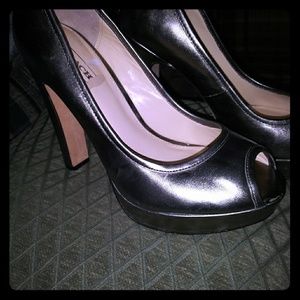 Coach Briana Metalic Color Heels 6.5